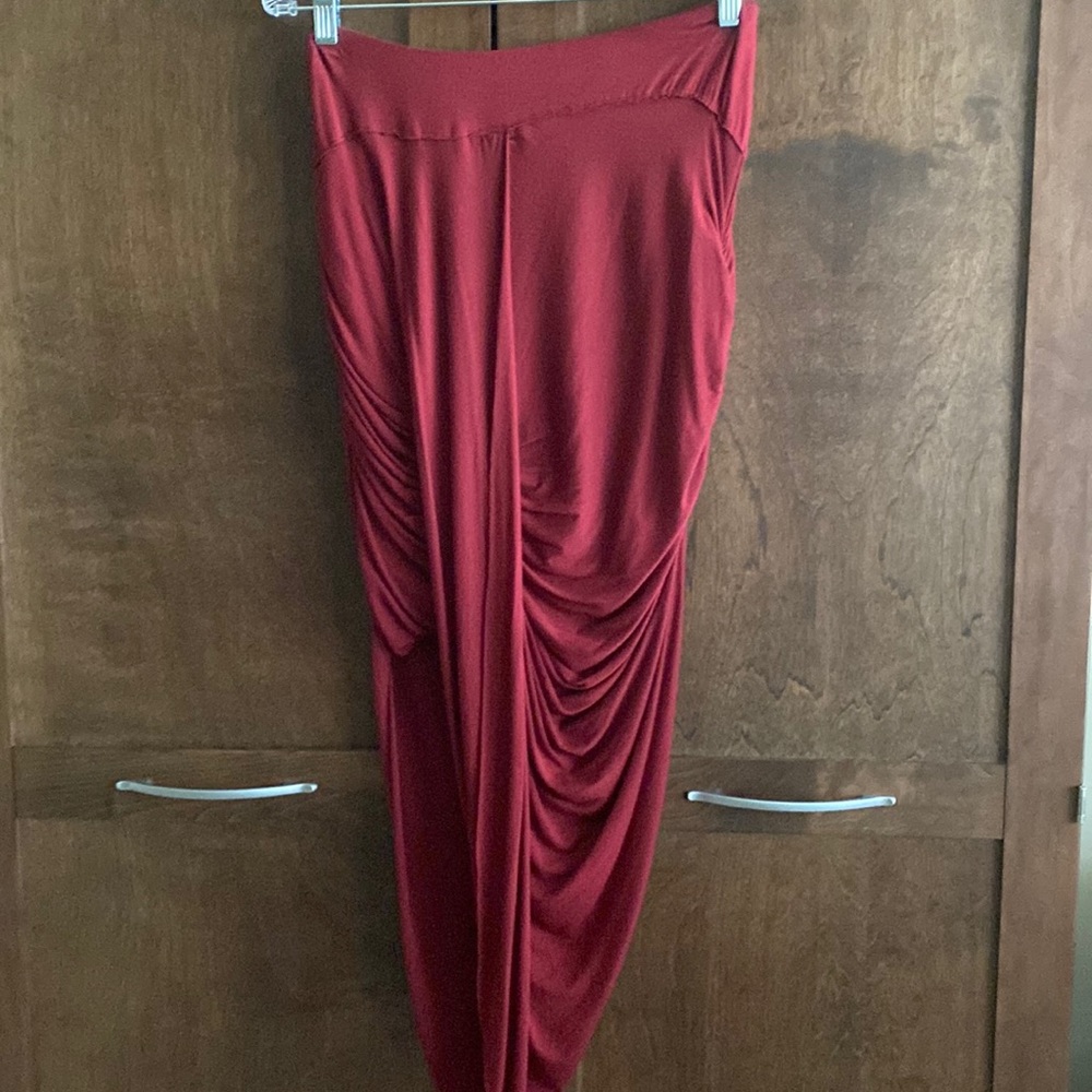 Free People Twist and Shout Asymmetrical Hem Skirt. Size Medium.